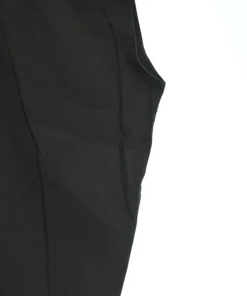 1er Arrondissement Dresses