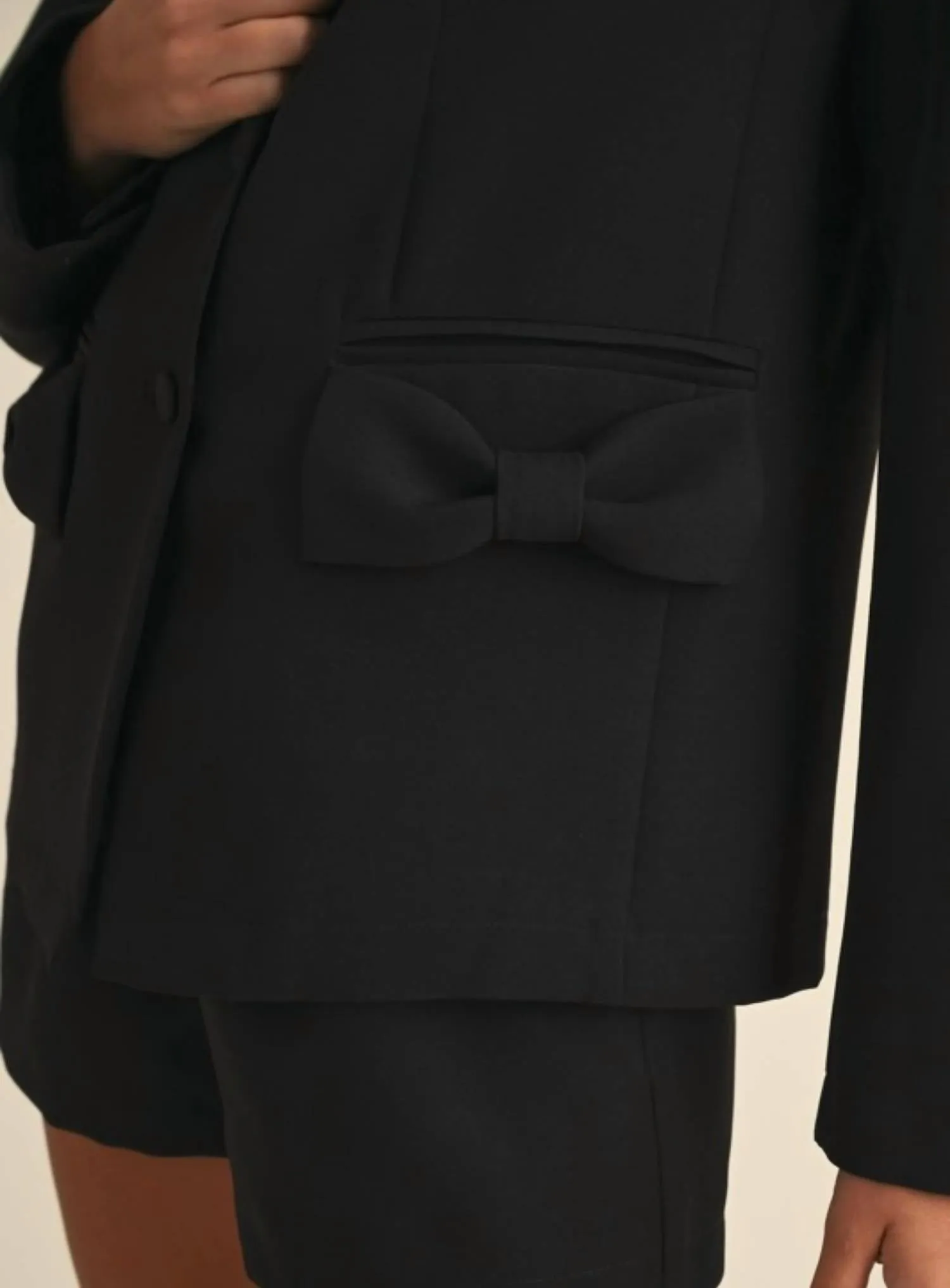 Bow Blazer Short Set In Black