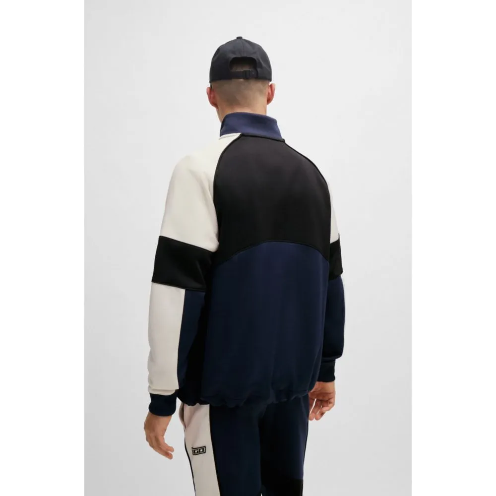 Color-blocked sweatshirt with racing-inspired logo badge
