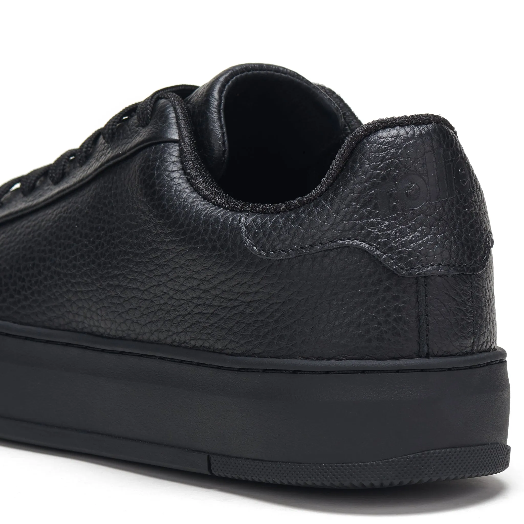CourtClub All Black V1