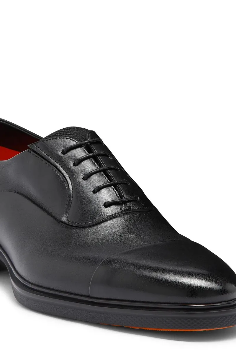 Easy Lace-Up Shoe