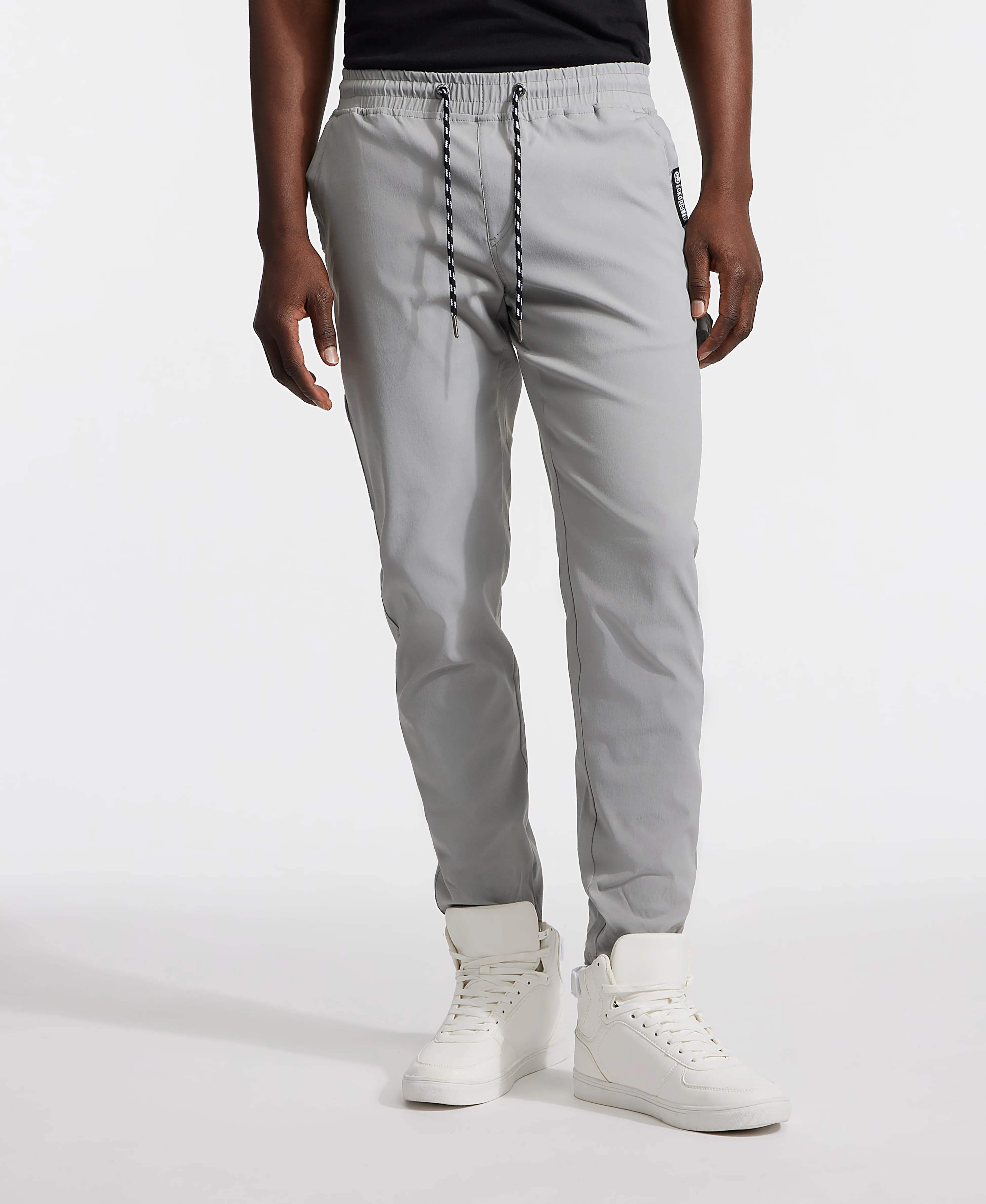 Ecko Unltd. Outermost Cargo Jogger
