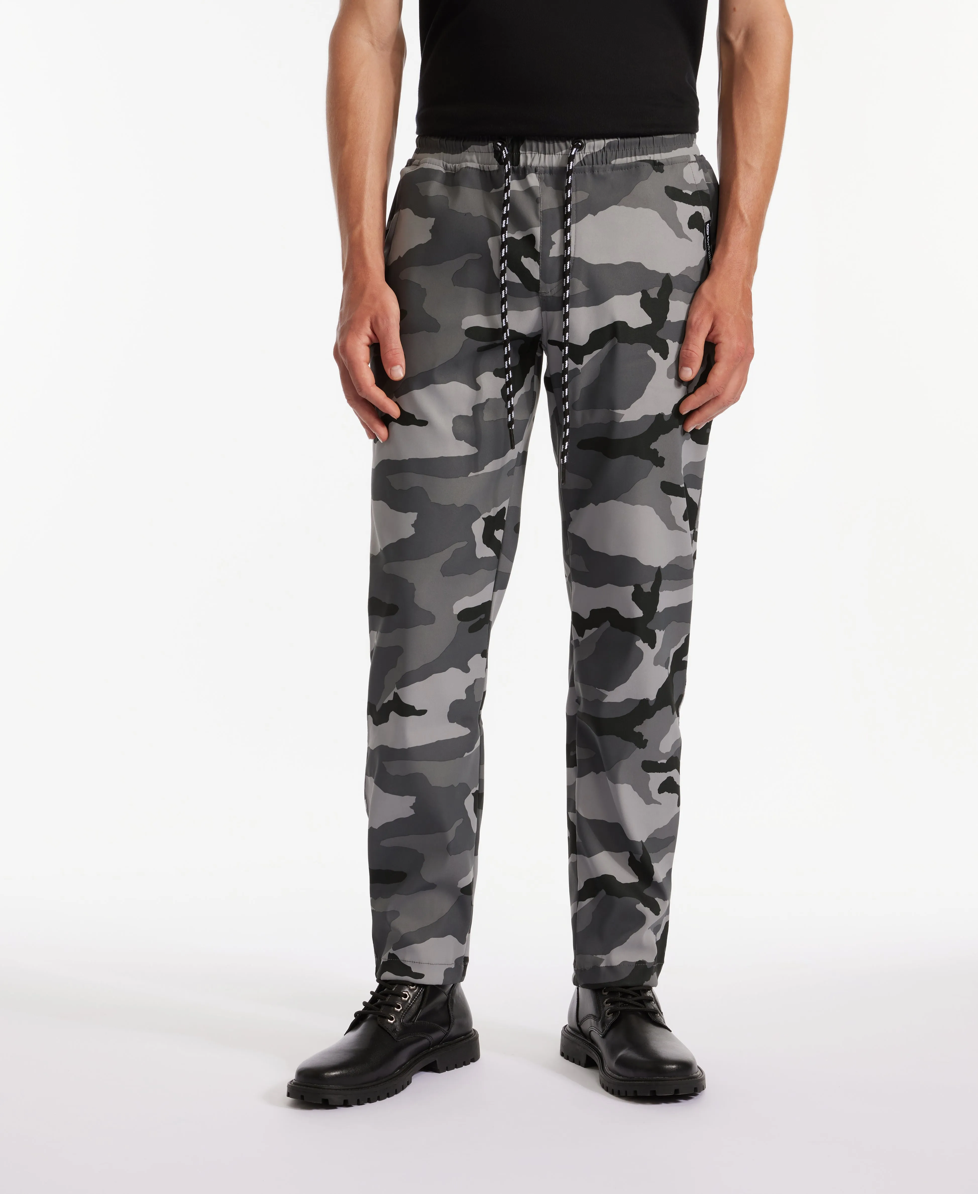Ecko Unltd. Outermost Cargo Jogger
