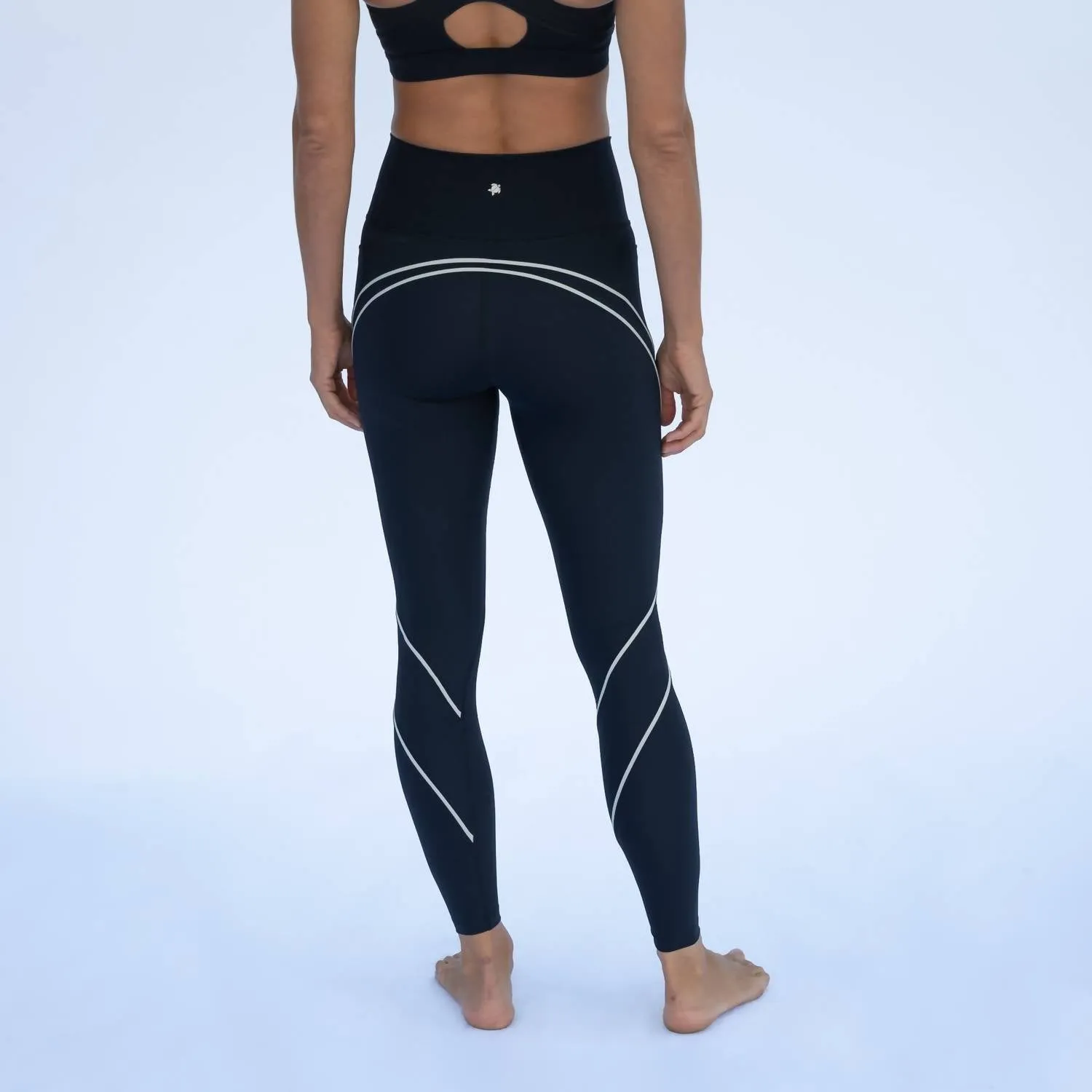 High-Waist Sculpting Leggings In Black-Birch