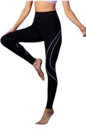High-Waist Sculpting Leggings In Black-Lavender