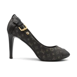 Louis Vuitton Monogram Pumps - Women's 38