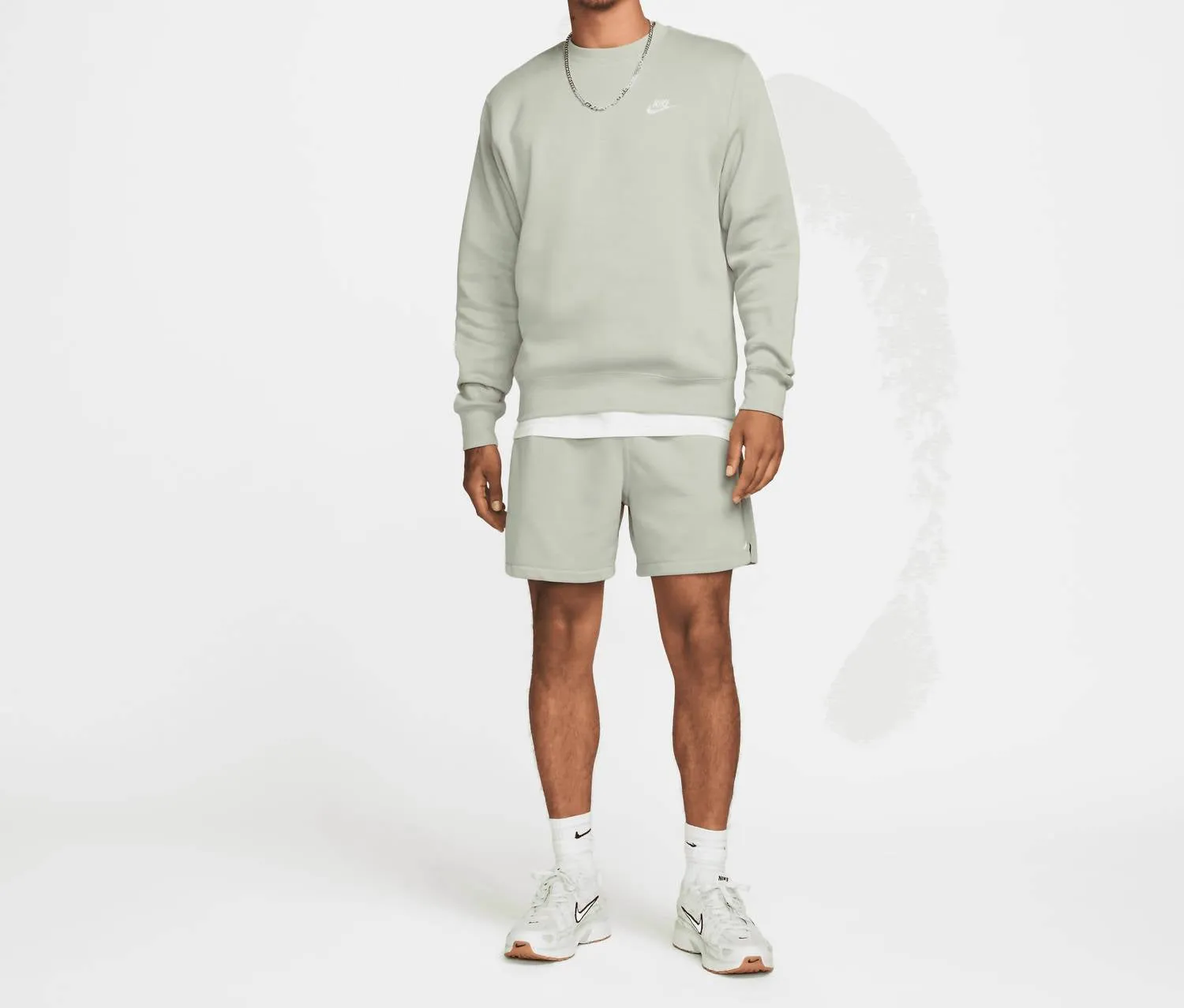 Men's Club French Terry Flow Shorts In Jade Horizon/white
