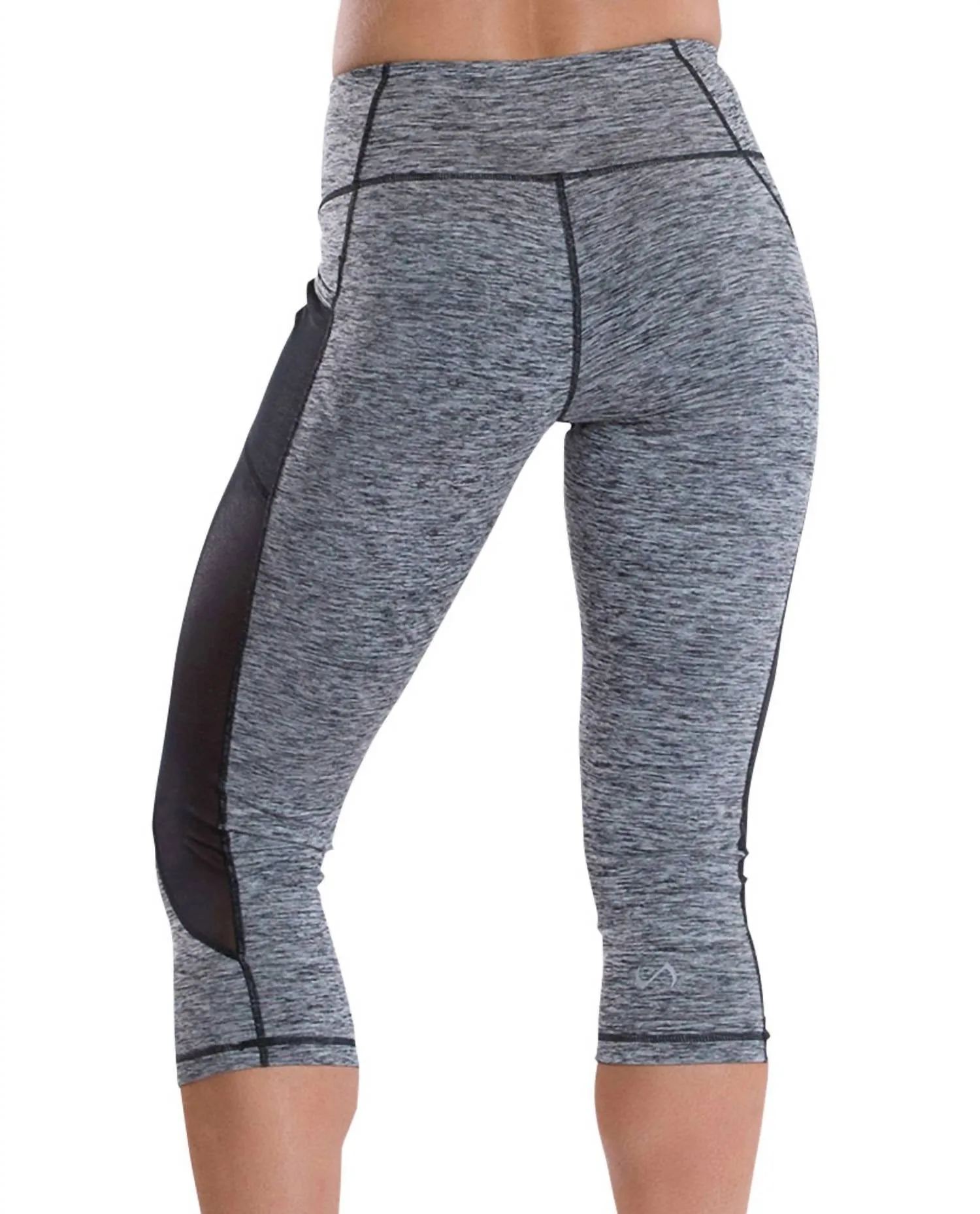 Prime Mesh Roam Capri Leggings In Stone