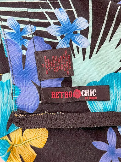Retro Chic by Torrid Size 24W Black & Teal Tropical Floral Halter Dress