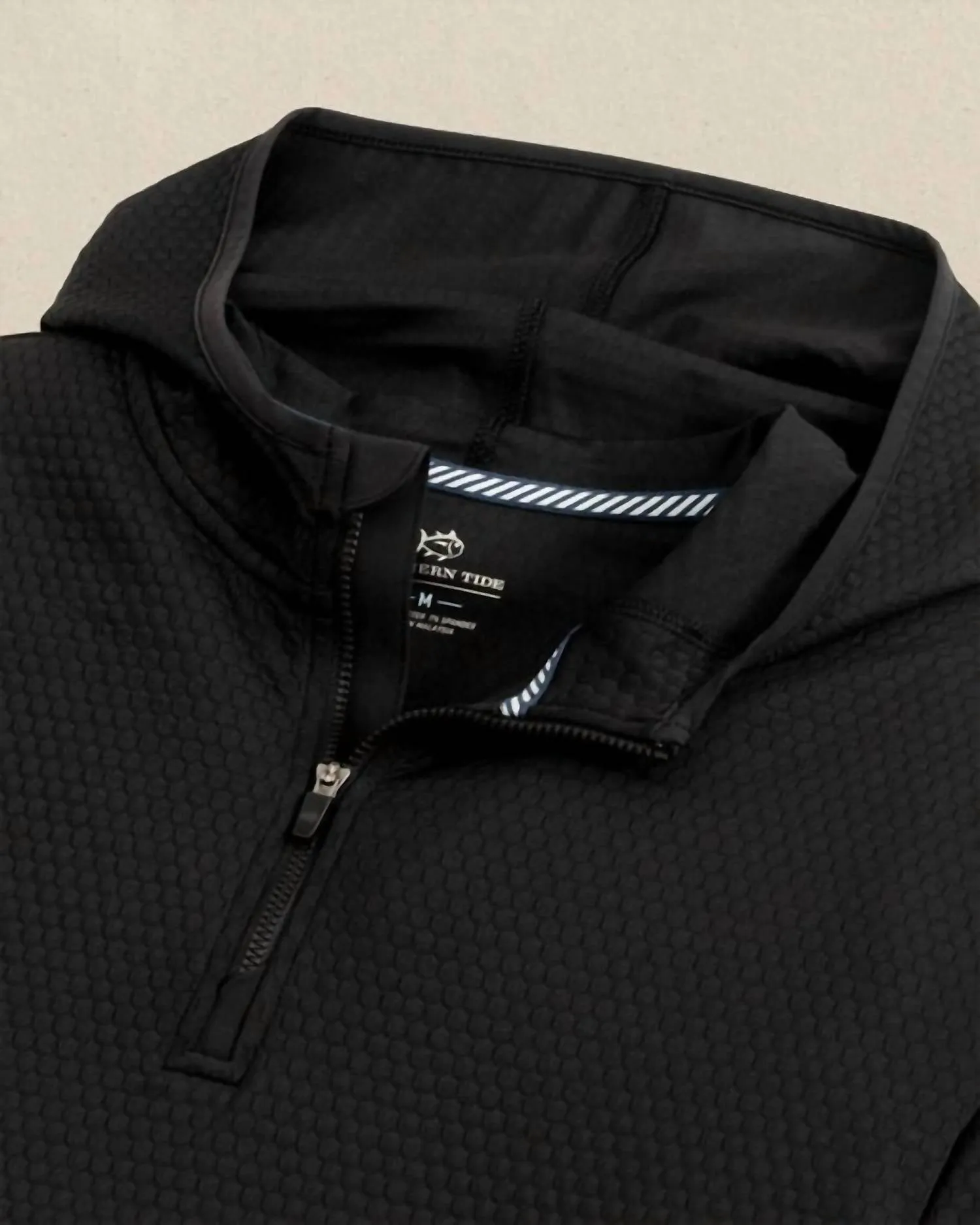 Scuttle Hoodie Performance Quarter Zip In Caviar Black