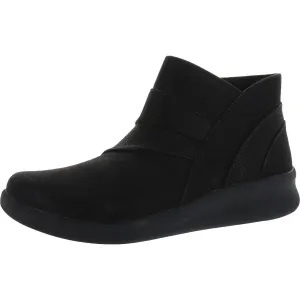 Sillian 2.0 Rise Womens Ankle Almond Toe Booties