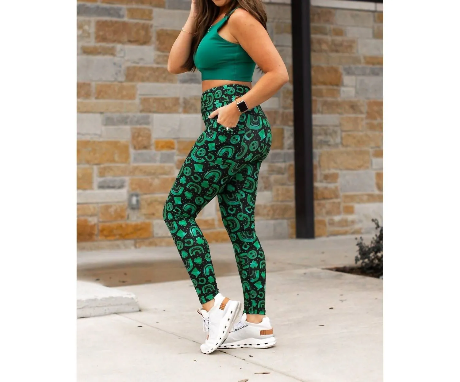St Patricks Day Lucky Charm Leggings In Green/black