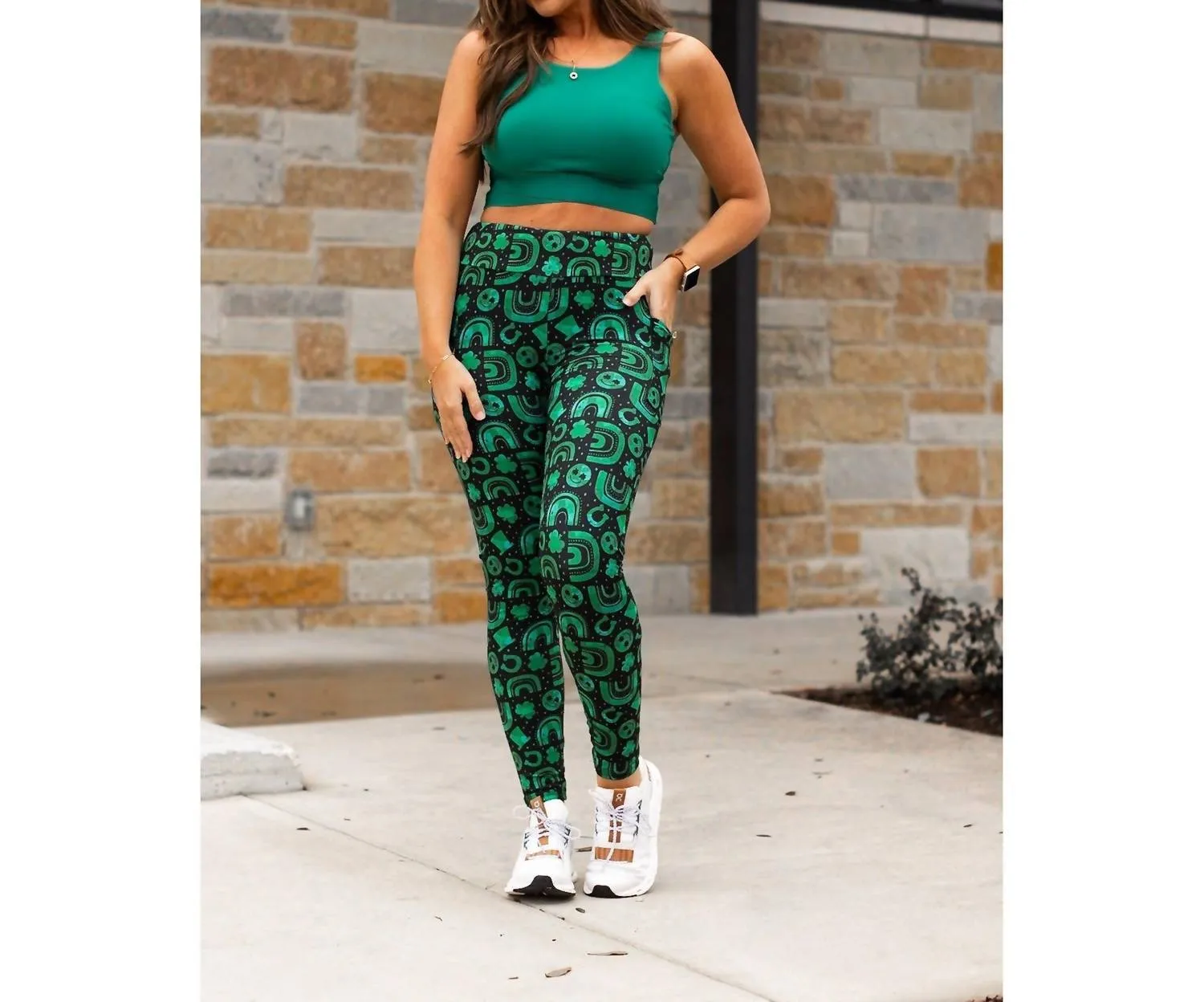 St Patricks Day Lucky Charm Leggings In Green/black