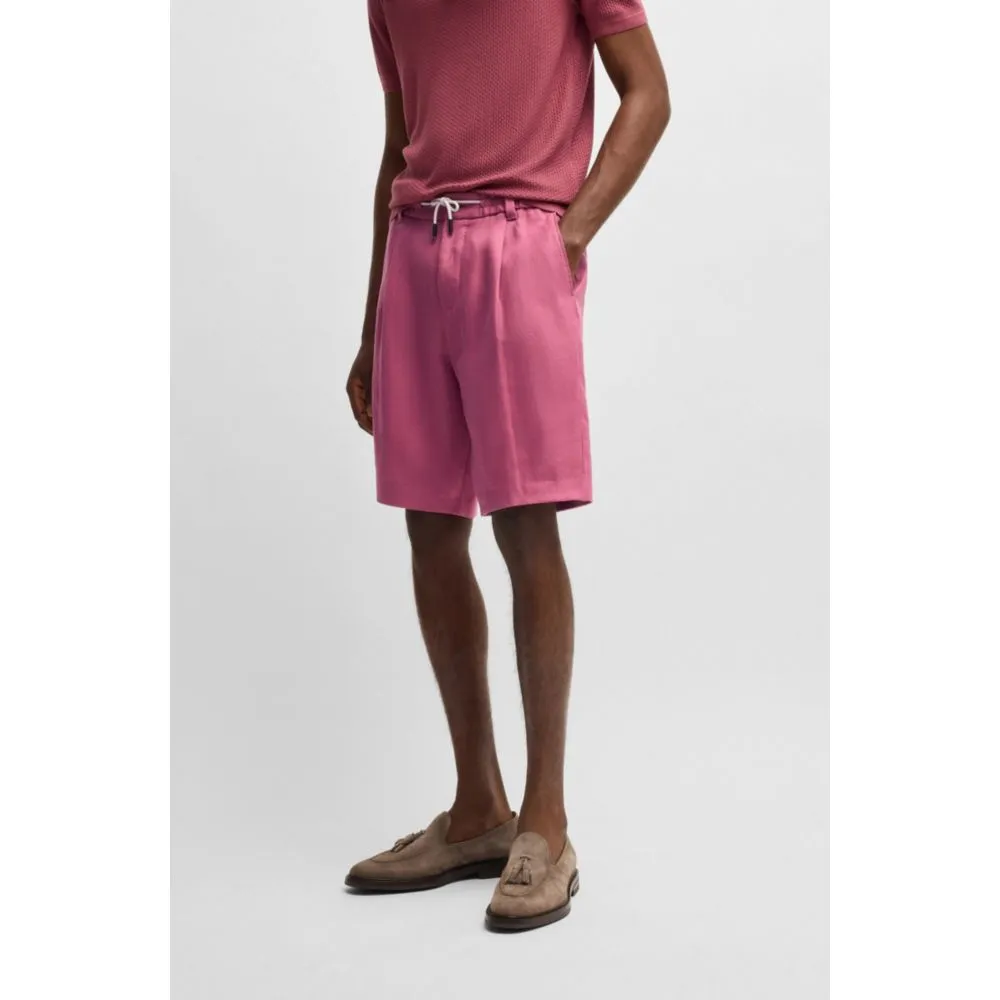 Tapered-fit shorts in wrinkle-resistant linen
