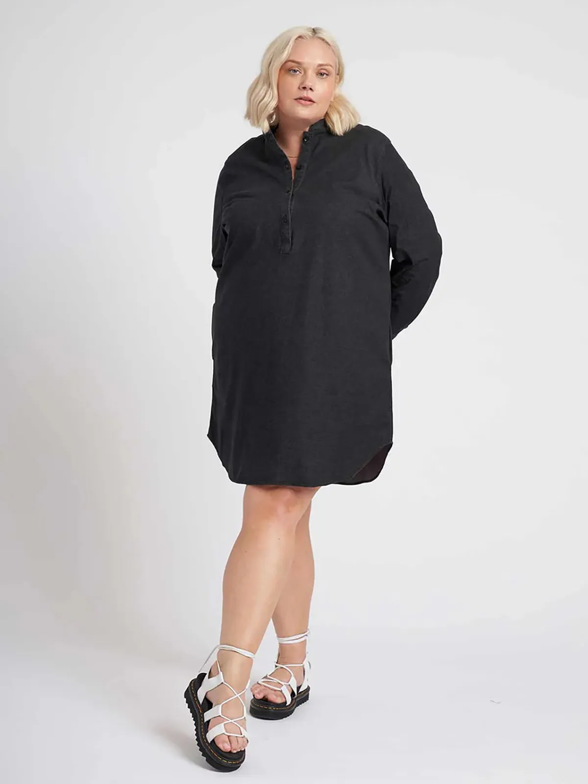 Universal Standard Size M (18/20) Black Chambray Dress