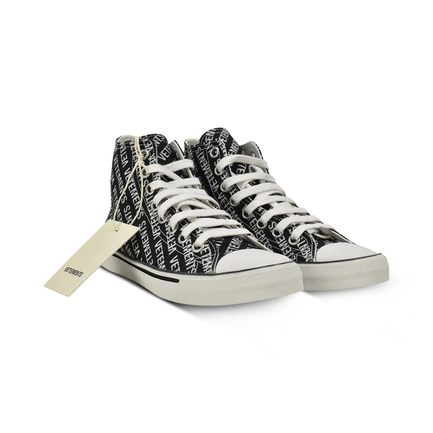 Vetements Sneakers - Women's 37
