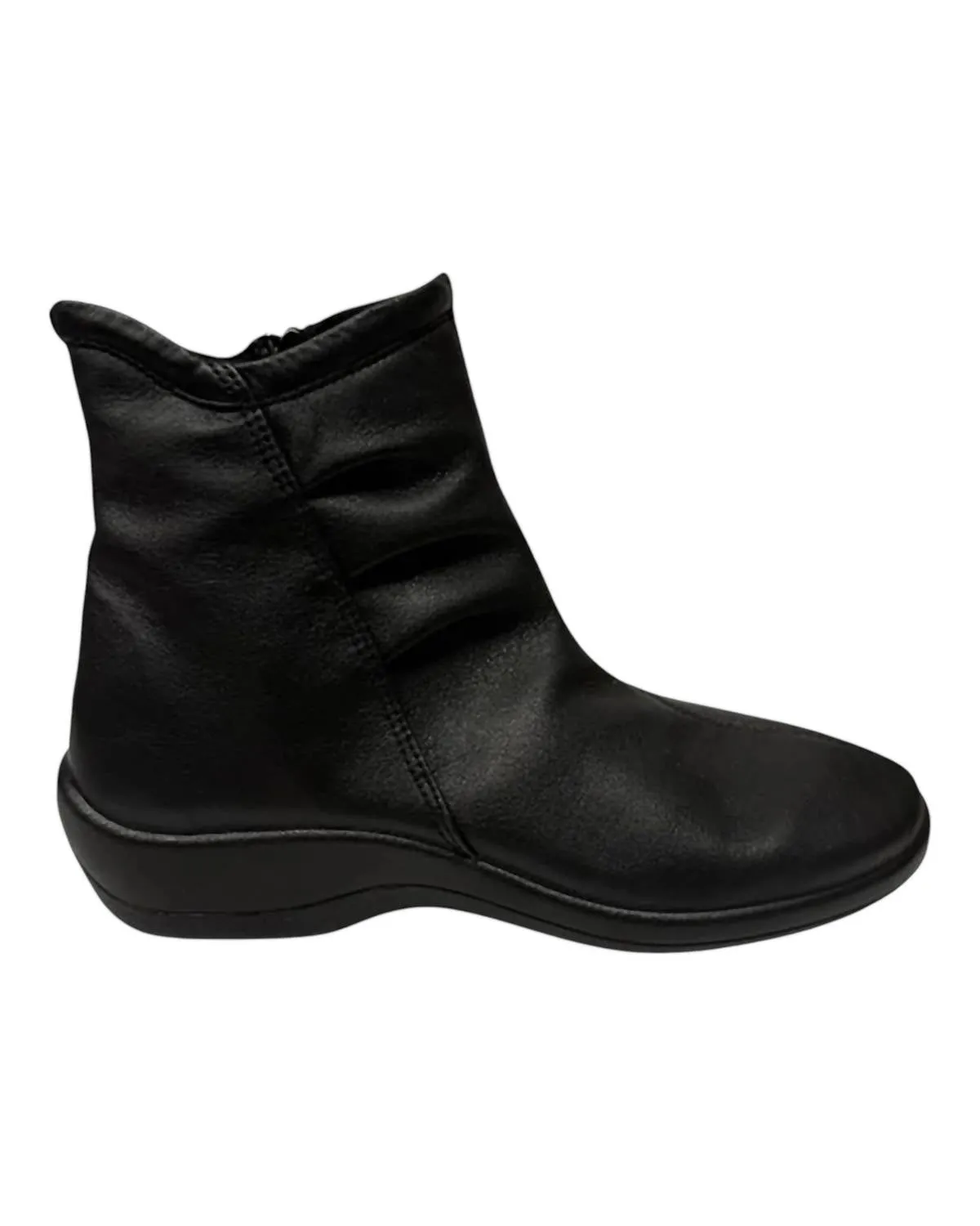 Women's Paluma Booties In Gin Black