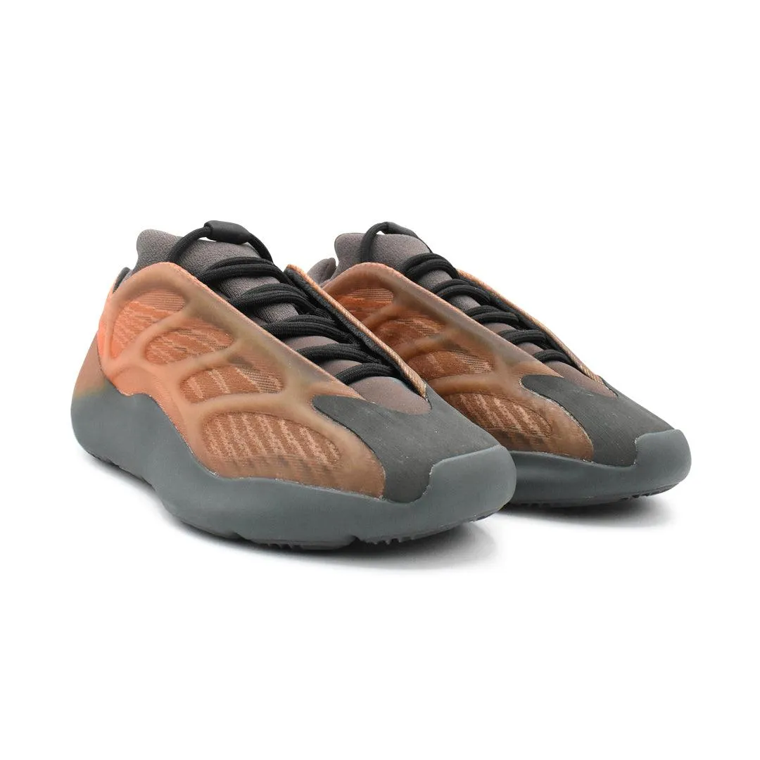 Yeezy '700 V3' Sneakers - Men's 7.5/Women's 8.5